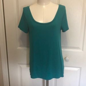 OLD NAVY CLASSIC FIT SS T
